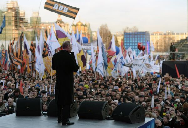 Tổng thống Nga Vladimir Putin phát biểu tại cuộc mít tinh – ca nhạc “Chúng ta bên nhau!” - Sputnik Việt Nam