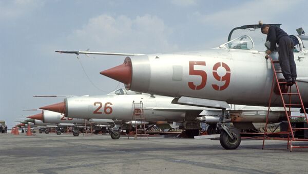 Các tiêm kích cơ MiG-21 - Sputnik Việt Nam