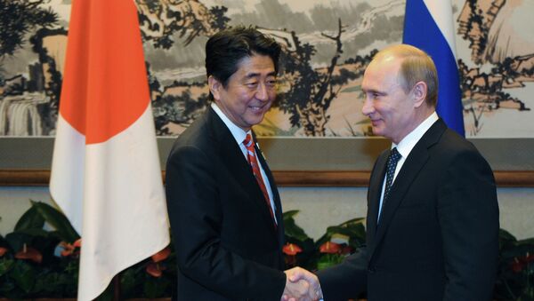 Thủ tướng Nhật Bản Shinzo Abe và Tổng thống Nga Vladimir Putin - Sputnik Việt Nam