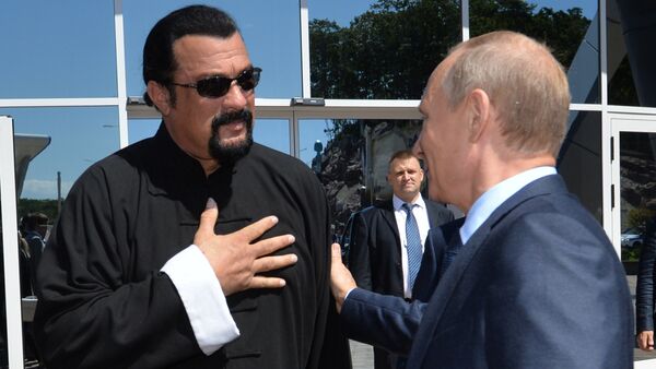 Vladimir Putin và Steven Seagal - Sputnik Việt Nam