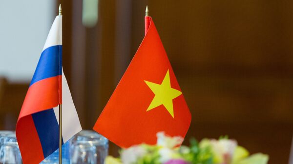 Cờ Việt Nam và Nga - Sputnik Việt Nam