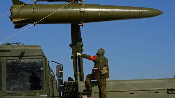 Тренировка ракетных и артиллерийских подразделений пятой армии ВВО в Приморском крае - Sputnik Việt Nam