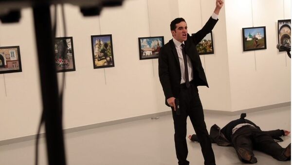 Tên khủng bố tấn công Đại sứ Nga tại Ankara - Sputnik Việt Nam