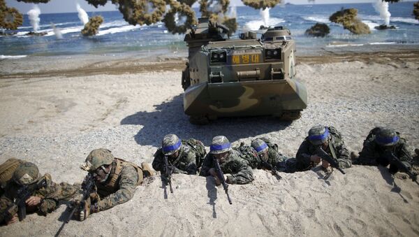 Морская пехота Южной Кореи и США во время военных учений - Sputnik Việt Nam