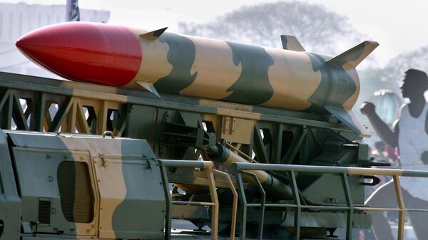 Пакистанская ракета, способная нести ядерную боеголовку - Sputnik Việt Nam