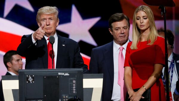 Donald Trump, Paul Manafort và Ivanka Trump - Sputnik Việt Nam