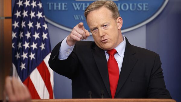 White House press secretary Sean Spicer speaks during the daily press briefing at the White House in Washington - Sputnik Việt Nam