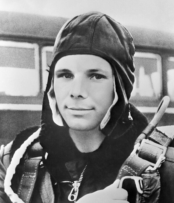 Ứng cử viên phi hành gia, Trung úy Không quân Yuri Gagarin - Sputnik Việt Nam