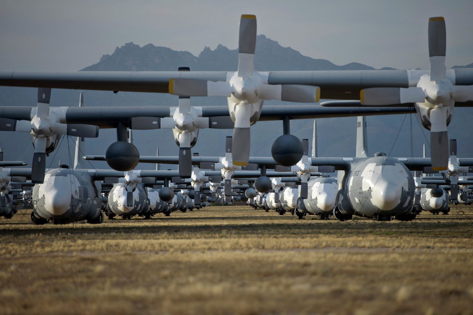 C-130 Hercules  - Sputnik Việt Nam, 1920, 21.12.2021