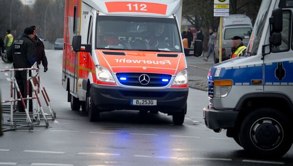 Машина скорой помощи и полиция в Германии - Sputnik Việt Nam