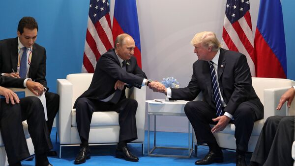 Vladimir Putin và Donald Trump - Sputnik Việt Nam