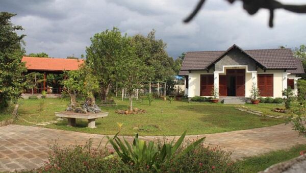 Khu biệt thự của gia đình ông Nguyễn Văn Đấu tại xã Xuân Thạnh, huyện Thống Nhất - Sputnik Việt Nam