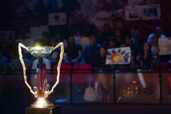 Cup Liên đoàn châu lục Liên minh huyền thoại trong tổ hợp điện ảnh-truyền hình Glavkino ở khu vực Matxcơva. - Sputnik Việt Nam