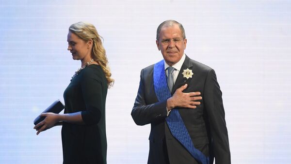 Bộ trưởng Ngoại giao Liên bang Nga Sergey Lavrov tại lễ trao giải thưởng Đức tin và trung thành của Quỹ quốc tế Andrey Pervozvanhya. - Sputnik Việt Nam