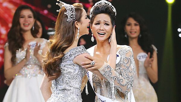 Hoa hậu Hoàn vũ H’hen Niê - Sputnik Việt Nam