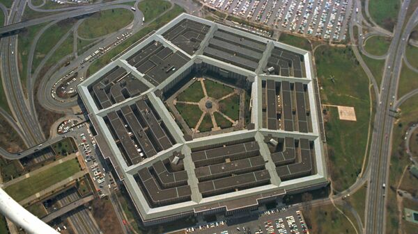 This is an aerial view of the five-sided Pentagon building, headquarters of the United States Department of Defense, in Arlington, Va., in 1975 - Sputnik Việt Nam