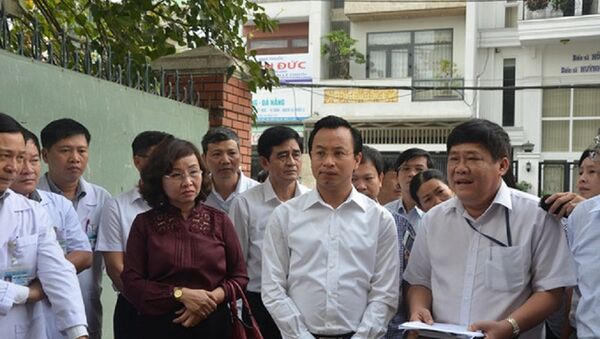 Ông Nguyễn Xuân Anh kiểm tra Bệnh viện Đa khoa Đà Nẵng - Sputnik Việt Nam