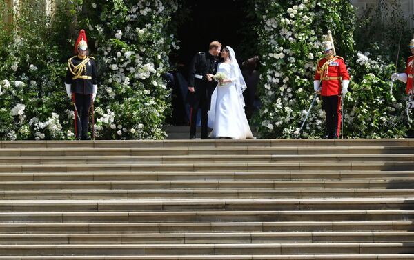 Đám cưới của Hoàng tử Anh Harry và cựu nữ diễn viên Mỹ Megan Markle tại  lâu đài Windsor. - Sputnik Việt Nam