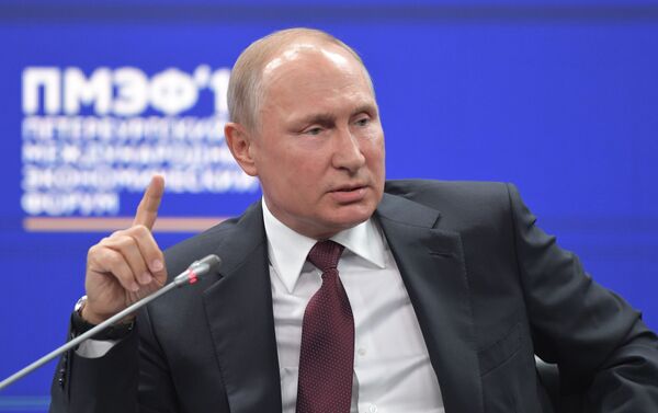 Vladimir Putin. SPIEF-2018 - Sputnik Việt Nam