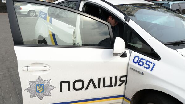Автомобиль сотрудников украинской полиции  - Sputnik Việt Nam