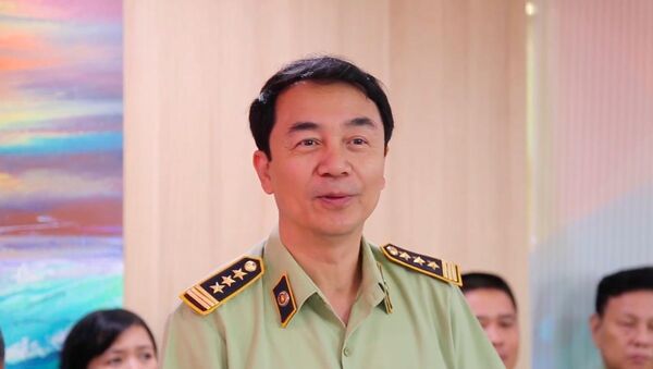 Ông Trần Hùng, Phó Cục trưởng cục Quản lý thị trường - Sputnik Việt Nam