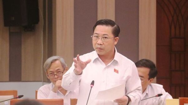  Đại biểu Lưu Bình Nhưỡng phát biểu tại phiên họp.  - Sputnik Việt Nam