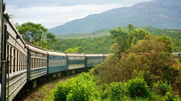 Tuyến đường sắt Tazara nối Tanzania và Zambia trên lục địa châu Phi - Sputnik Việt Nam