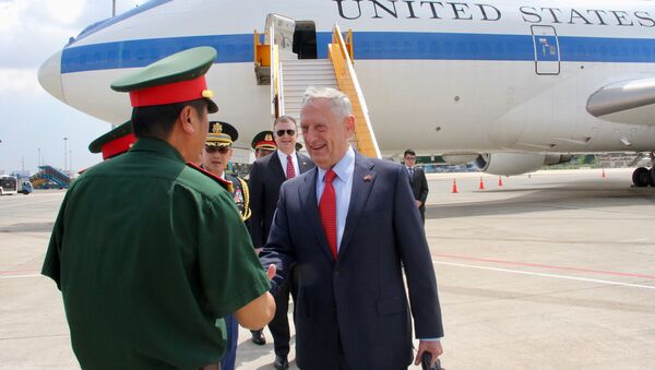 Bộ trưởng Quốc phòng Mỹ James Mattis tới TP Hồ Chí Minh - Sputnik Việt Nam