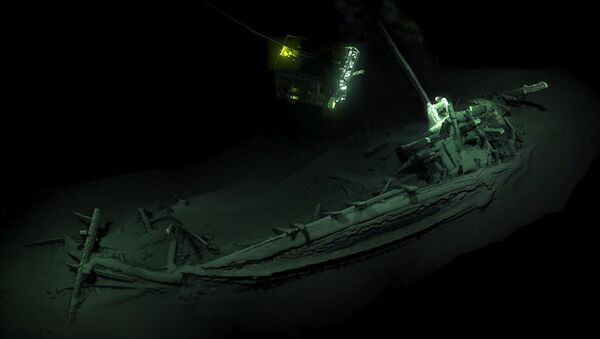 Корабль, найденный на дне Черного моря спустя 2400 лет после крушения - Sputnik Việt Nam