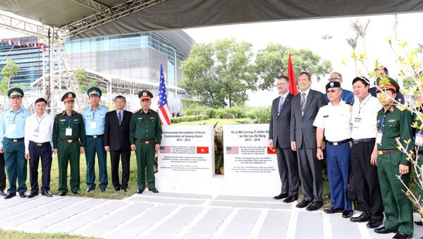Việt Nam và Hoa Kỳ hoàn thành Dự án Xử lý môi trường ô nhiễm dioxin tại sân bay Đà Nẵng - Sputnik Việt Nam