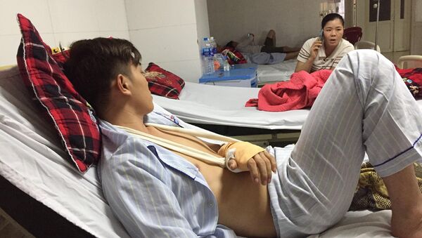 Anh L. đang được điều trị tại bệnh viện - Sputnik Việt Nam