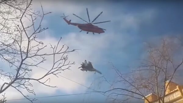 Vận chuyển Su-27 bằng máy bay trực thăng - Sputnik Việt Nam