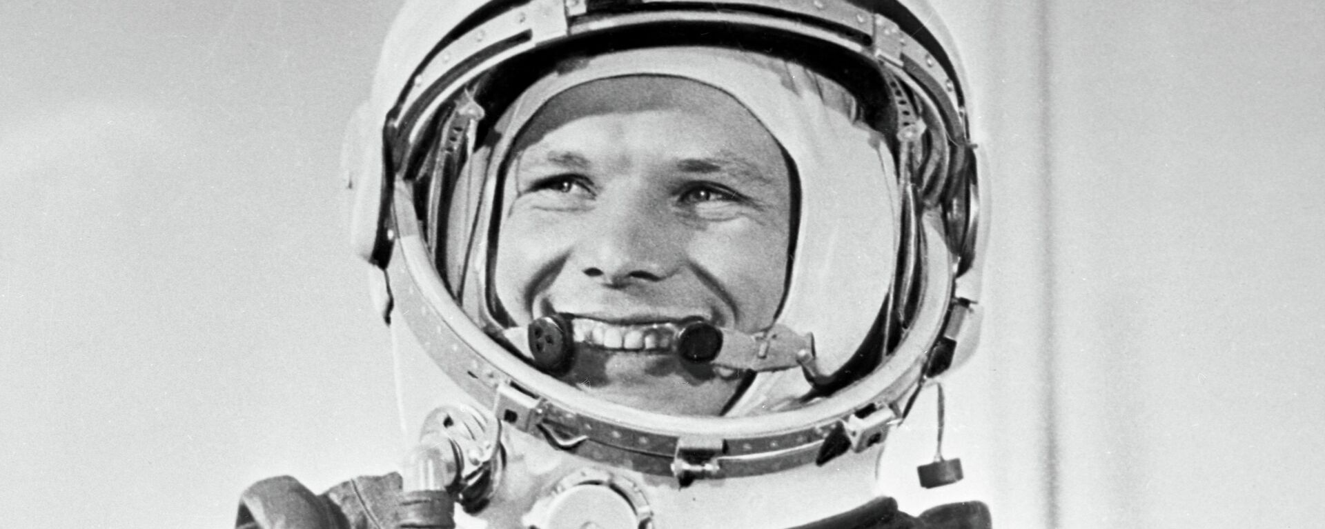 Phi hành gia Liên Xô Yuri Gagarin  - Sputnik Việt Nam, 1920, 18.03.2022