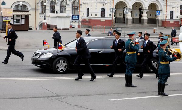 Nhà lãnh đạo Triều Tiên Kim Jong-un tại Vladivostok

 - Sputnik Việt Nam