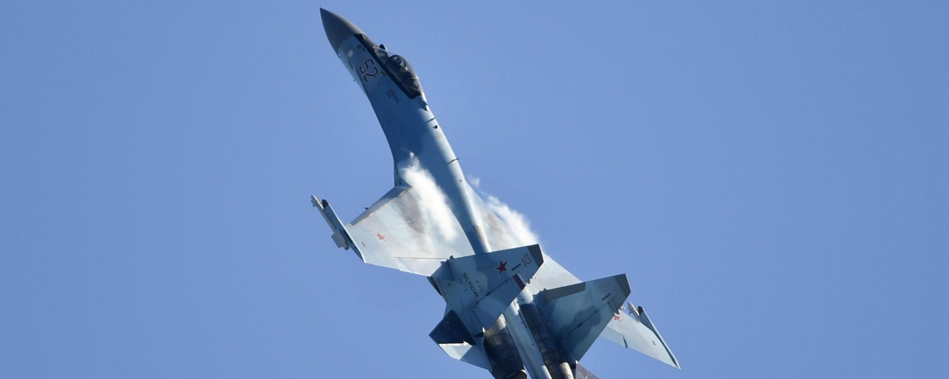 Máy bay chiến đấu đa năng Su-35 của Nga tại Triển lãm Hàng không và Vũ trụ Quốc tế MAKS-2019 - Sputnik Việt Nam, 1920, 05.10.2019