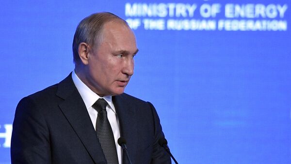 Tổng thống Nga Vladimir Putin tham gia diễn đàn Tuần Năng lượng Nga - Sputnik Việt Nam