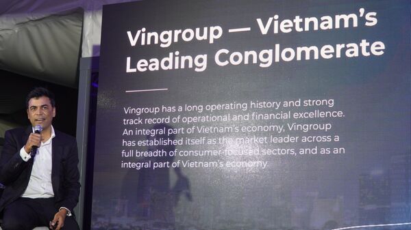 Phó TGĐ của VINGROUP Mantosh Malhotra giới thiệu về Tập đoàn VINGROUP tại Nga - Sputnik Việt Nam