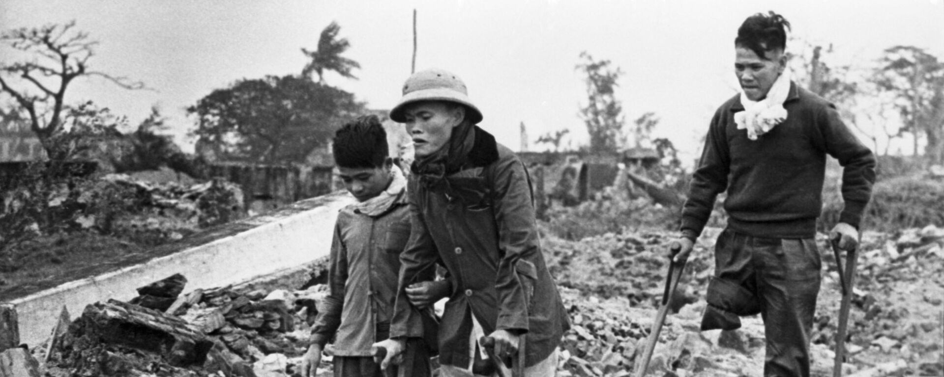 Chiến tranh ở Việt Nam (1964-1975). Các cư dân Việt Nam bị thiệt hại vì những trận ném bom của máy bay Mỹ - Sputnik Việt Nam, 1920, 27.07.2021