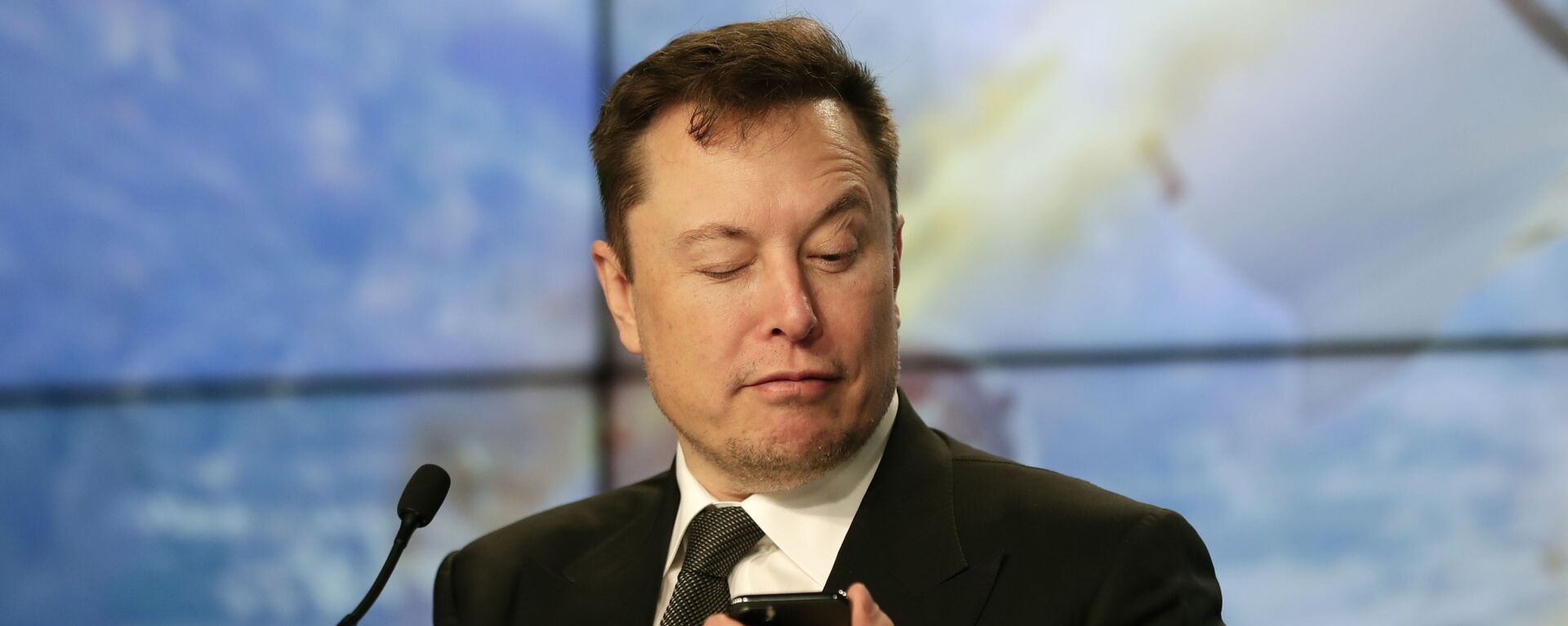 Elon Musk, người sáng lập, CEO và kỹ sư trưởng / nhà thiết kế của SpaceX - Sputnik Việt Nam, 1920, 14.10.2022