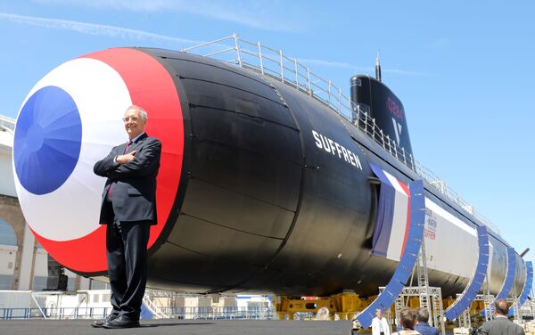 Naval Group CEO Herve Guillou poses during the official launch of the new French nuclear submarine Suffren, built by Naval Group, at the French naval base in Cherbourg, north-western France on July 12, 2019. - The 99-metre-long black steel monster is named after Pierre-Andre Suffren, an admiral who distinguished himself against the English in the 18th century. The actual launch will only take place at the end of July, with a three-year delay, before dockside tests, then at sea, and its delivery to the French Navy in Toulon before summer 2020. - Sputnik Việt Nam