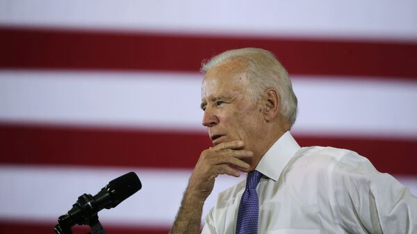 Ứng cử viên cho chức tổng thống Mỹ và cựu phó tổng thống Joe Biden - Sputnik Việt Nam